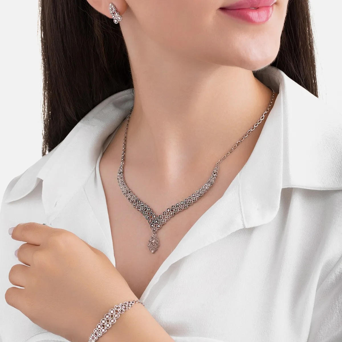 سرویس تیارا شراب دار طلا S005