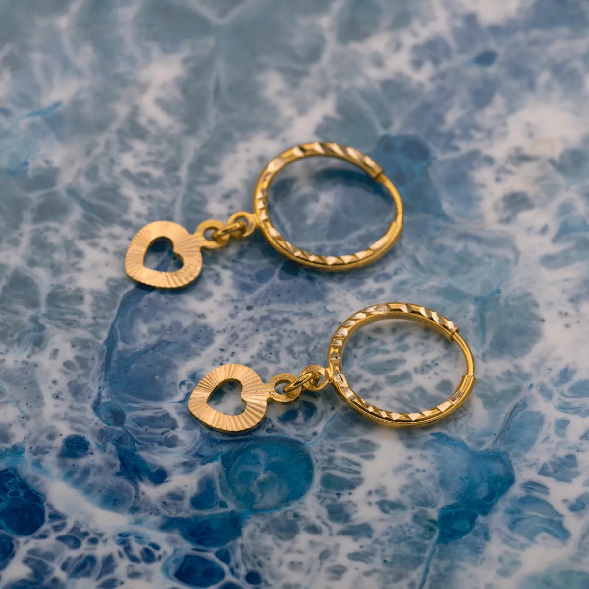 گوشواره طلا حلقه ای قلب E004