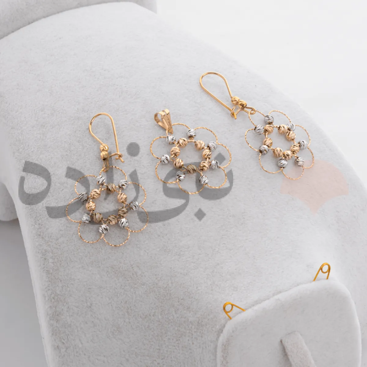 نیم ست البرنادو گل طلا H008