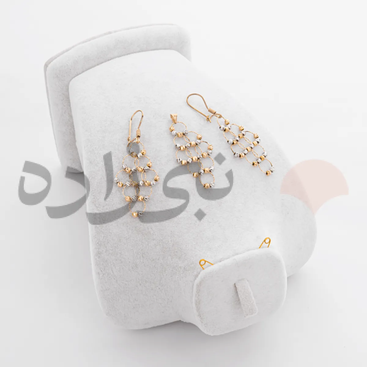 نیم ست البرنادو چلچراغ طلا H009