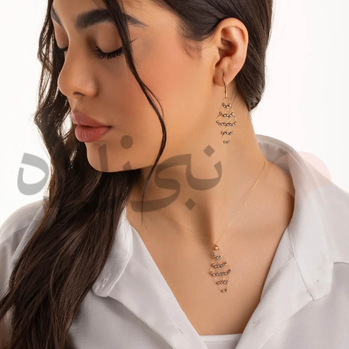 نیم ست البرنادو چلچراغ طلا H009