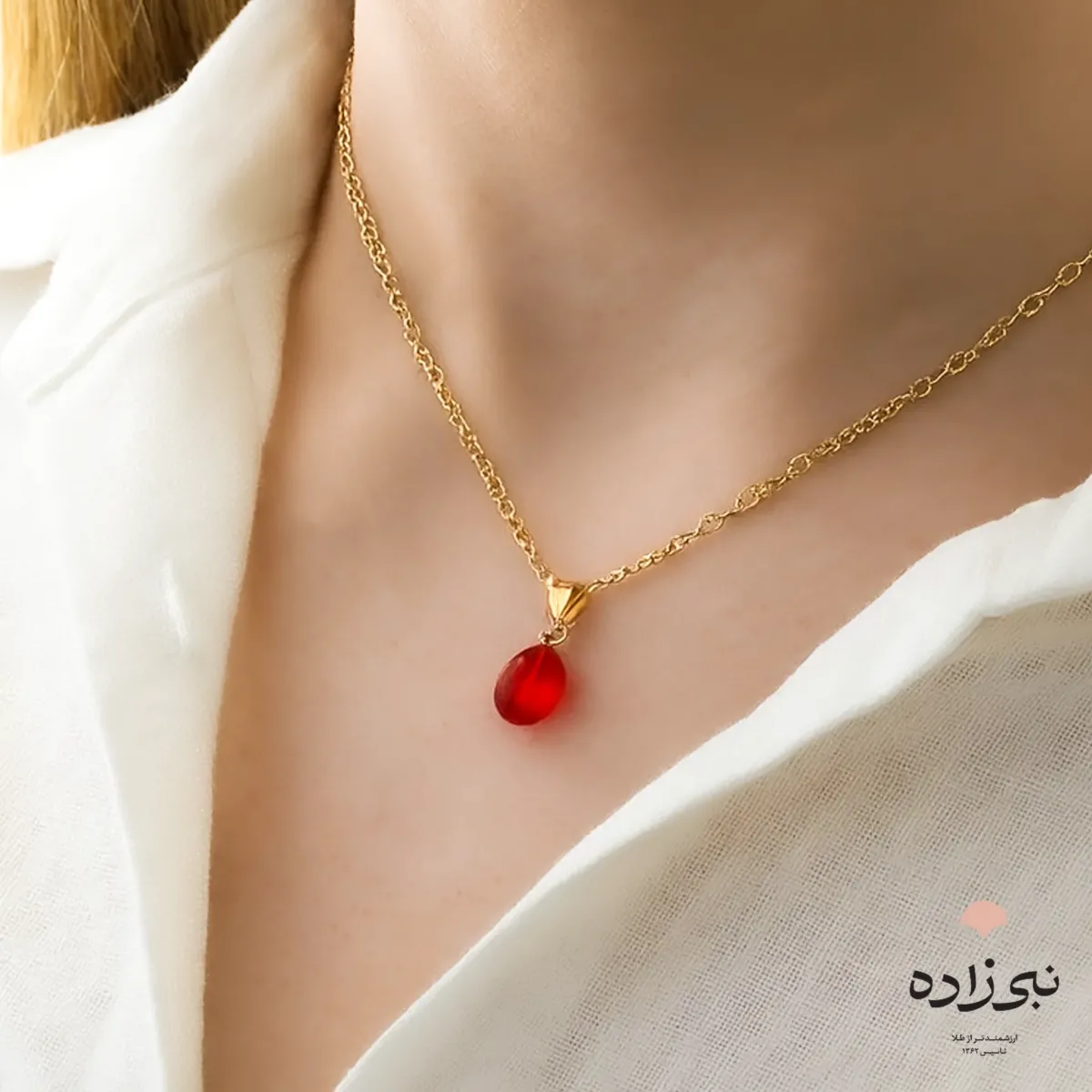 پلاک طلا دانه انار C236