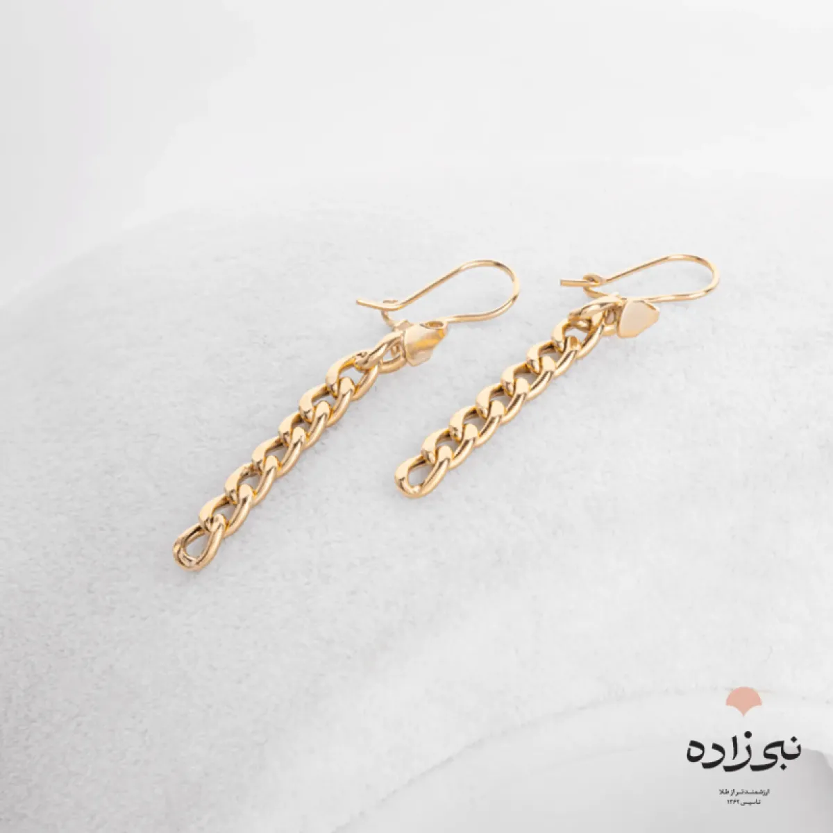 گوشواره طلا کارتیه لختی بافت 1 E001