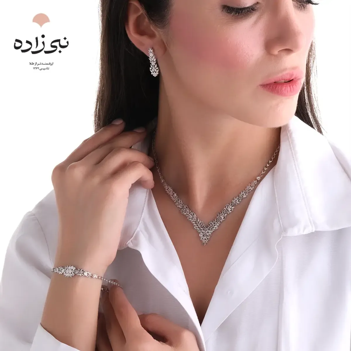 سرویس طلا طرح جوانه تراش S033